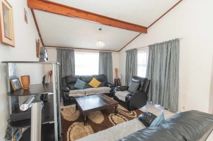 3 Bedroom Property for Sale in Kwamagxaki Eastern Cape